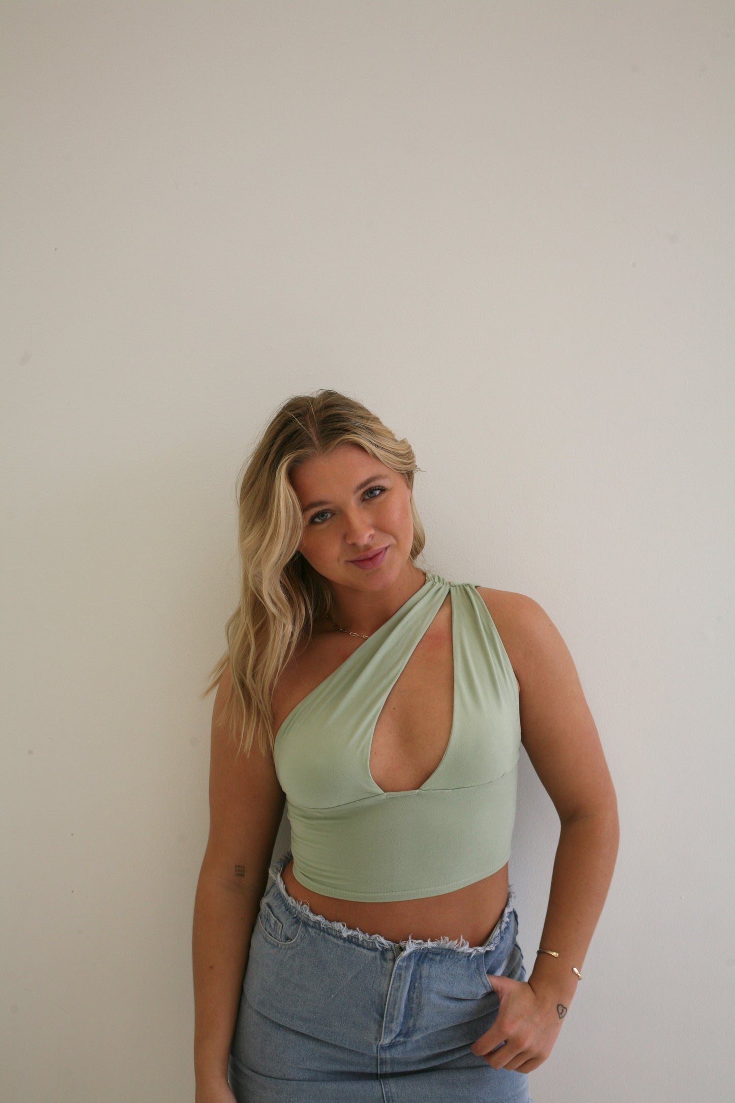 Pistachio Top