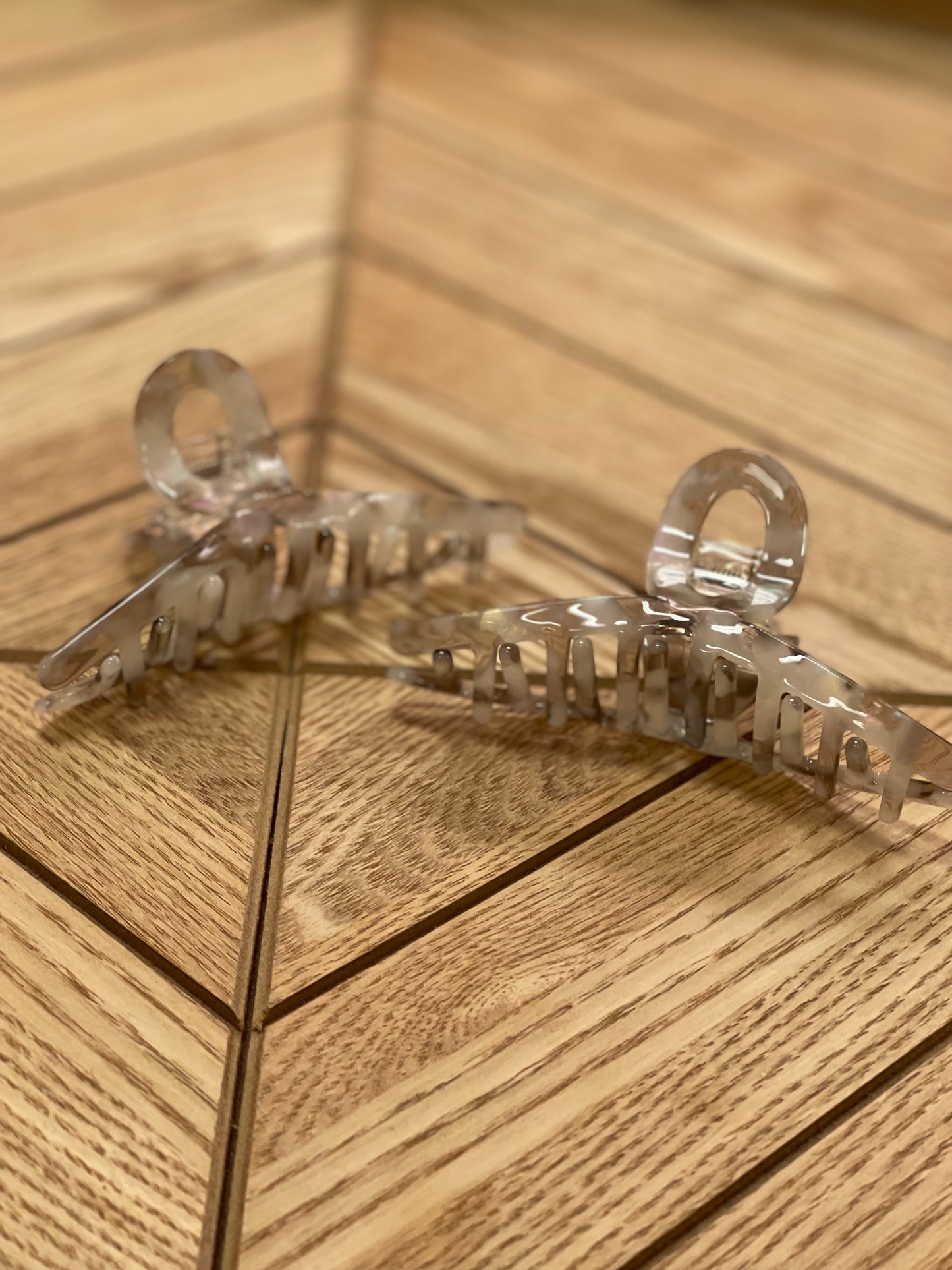Tortoise Shell Claw Clip