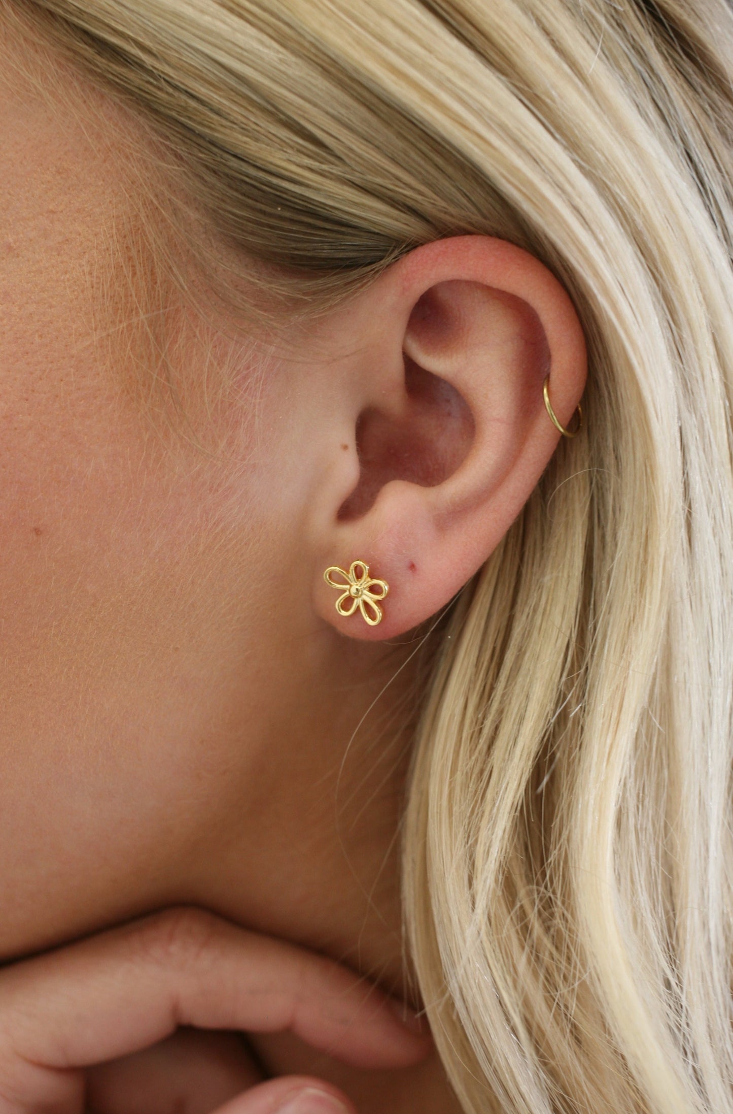 Daisy Stud Earrings