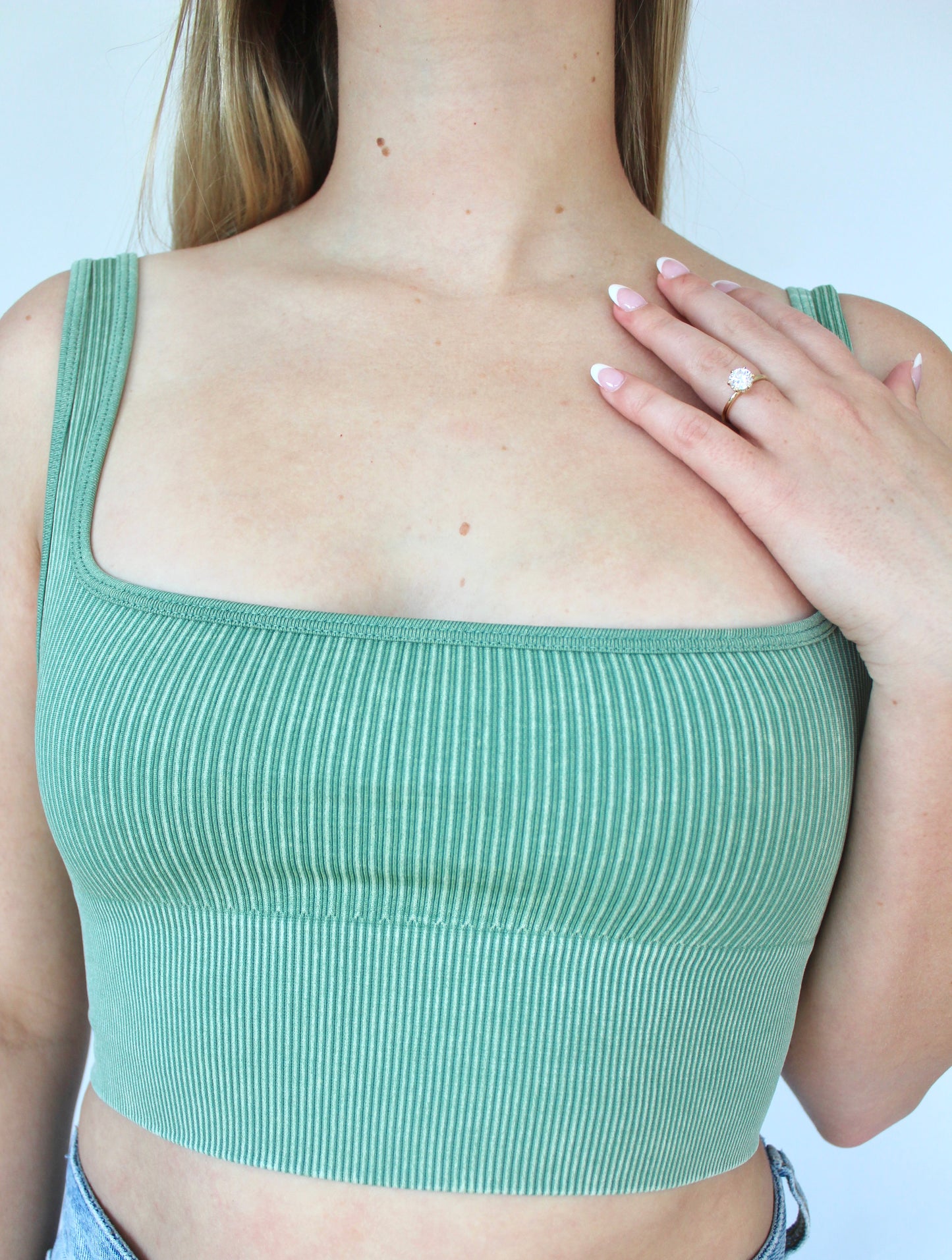 Ronnie Cropped Tank In Sage