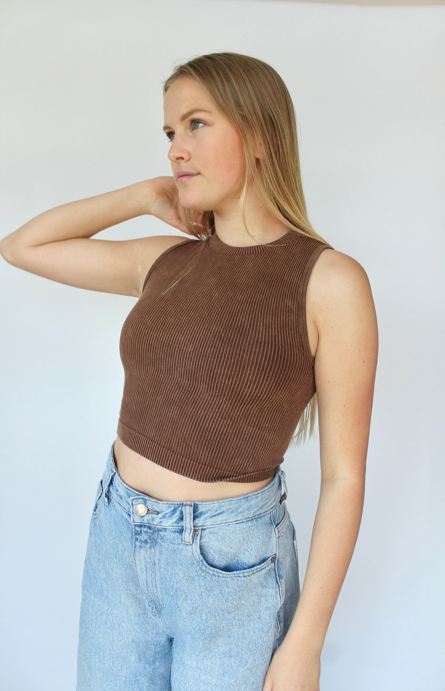 Maia Tank In Brown