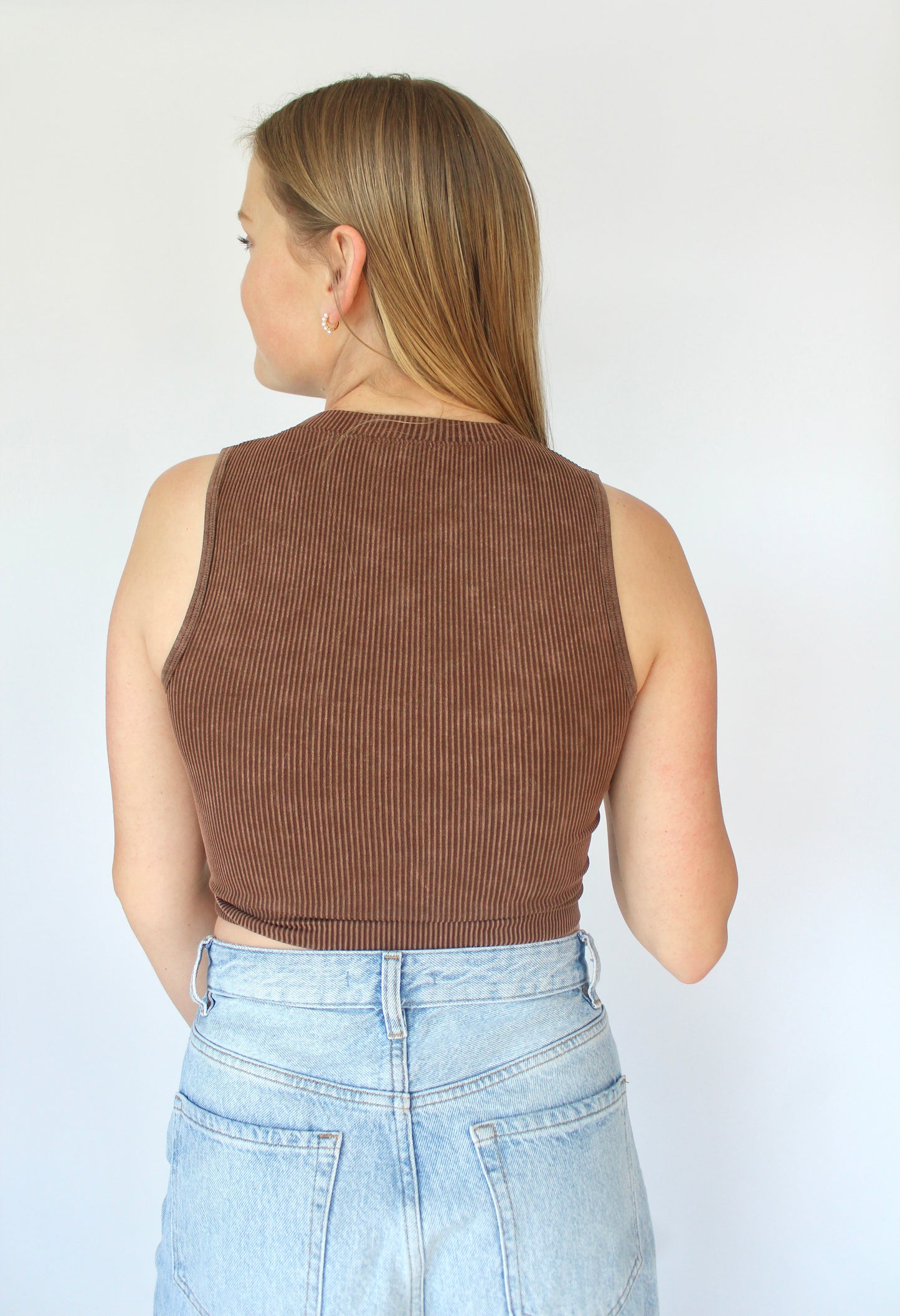 Maia Tank In Brown